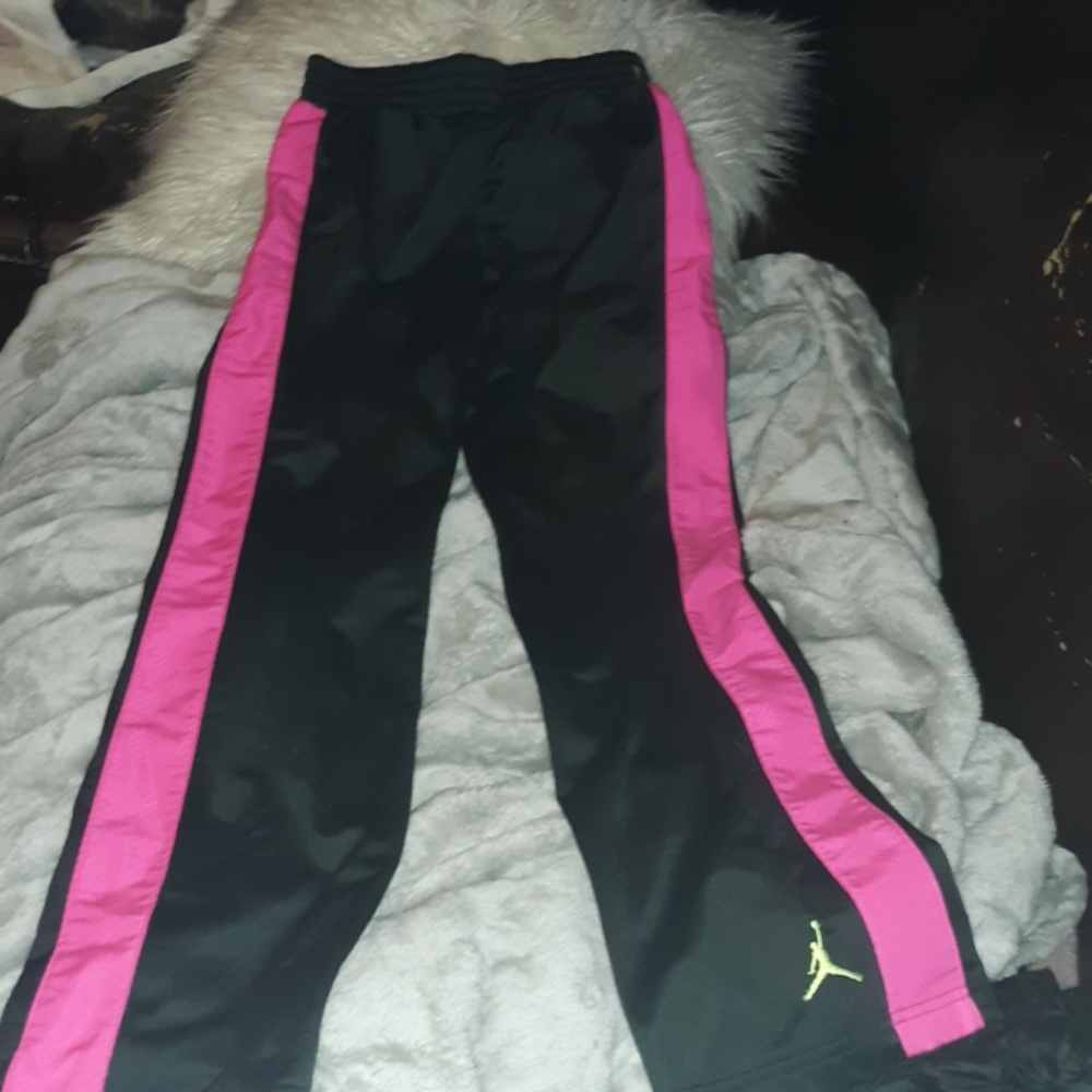 Jordan youth(L) trackpants